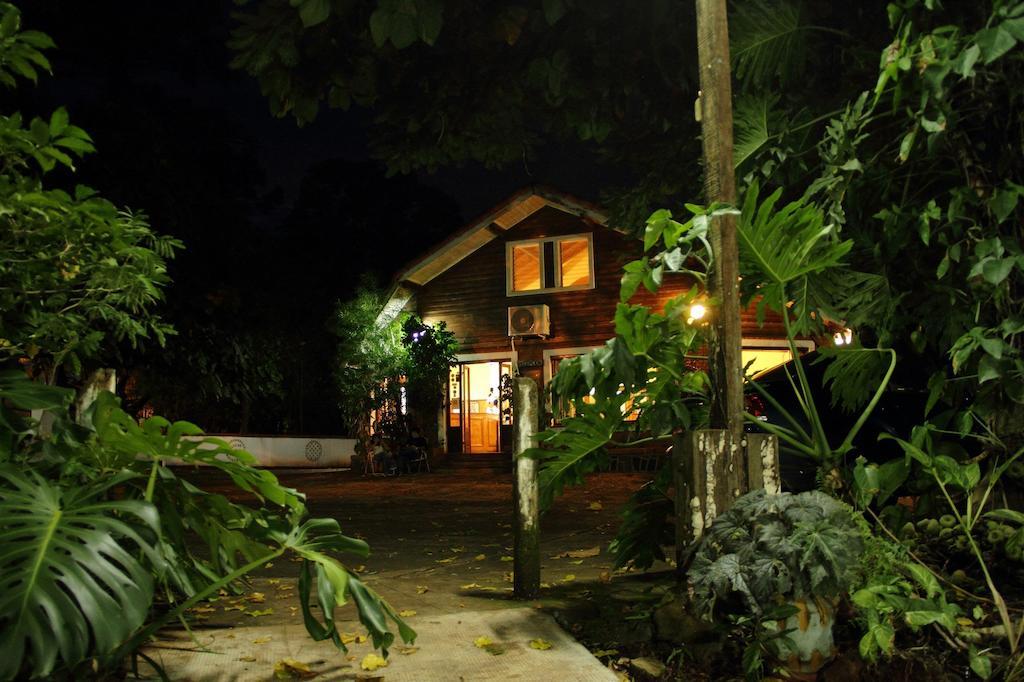 Hosteria La Cabana Puerto Iguazu Exterior photo
