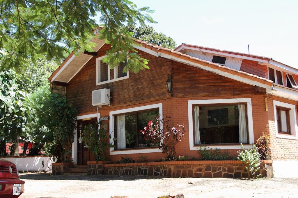 Hosteria La Cabana Puerto Iguazu Exterior photo